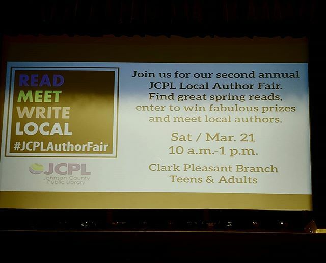 Laura_VAB's tweet photo. Stopped at the @artcrafttheatre to catch PARASITE at the @heartlandfilm #bestofthefest and saw this slide advertising the #JCPLauthorfair, where I'll be with shiny shiny copies of SHARD &amp; SHIELD and more. See you there!

#amwriting #library #authorsofins… https://t.co/CBOIc9uYqN https://t.co/fmX59fj7rb