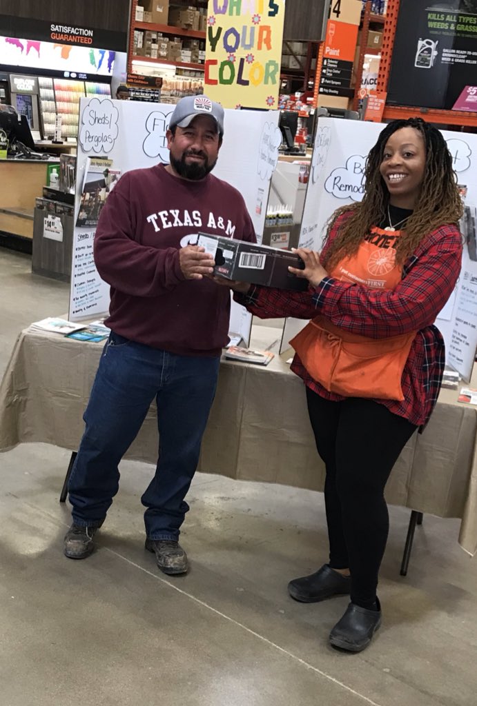 Wow!👀⚡️Shonnel driving leads⚡️2HVAC💎2Sheds💎 1Carpert💎 Outstanding engagement👊🏾💯💪🏾 Leads Win$$