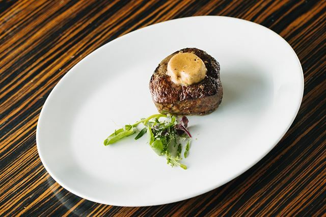 The perfect portion, the perfect temperature, the perfect dish. .
.
.
.
 #dallasdatenight #dallasdates #visitdallastx #dallas_community #dallaschophouse #dallasfoodies #dfweats #dfw ift.tt/33054KK