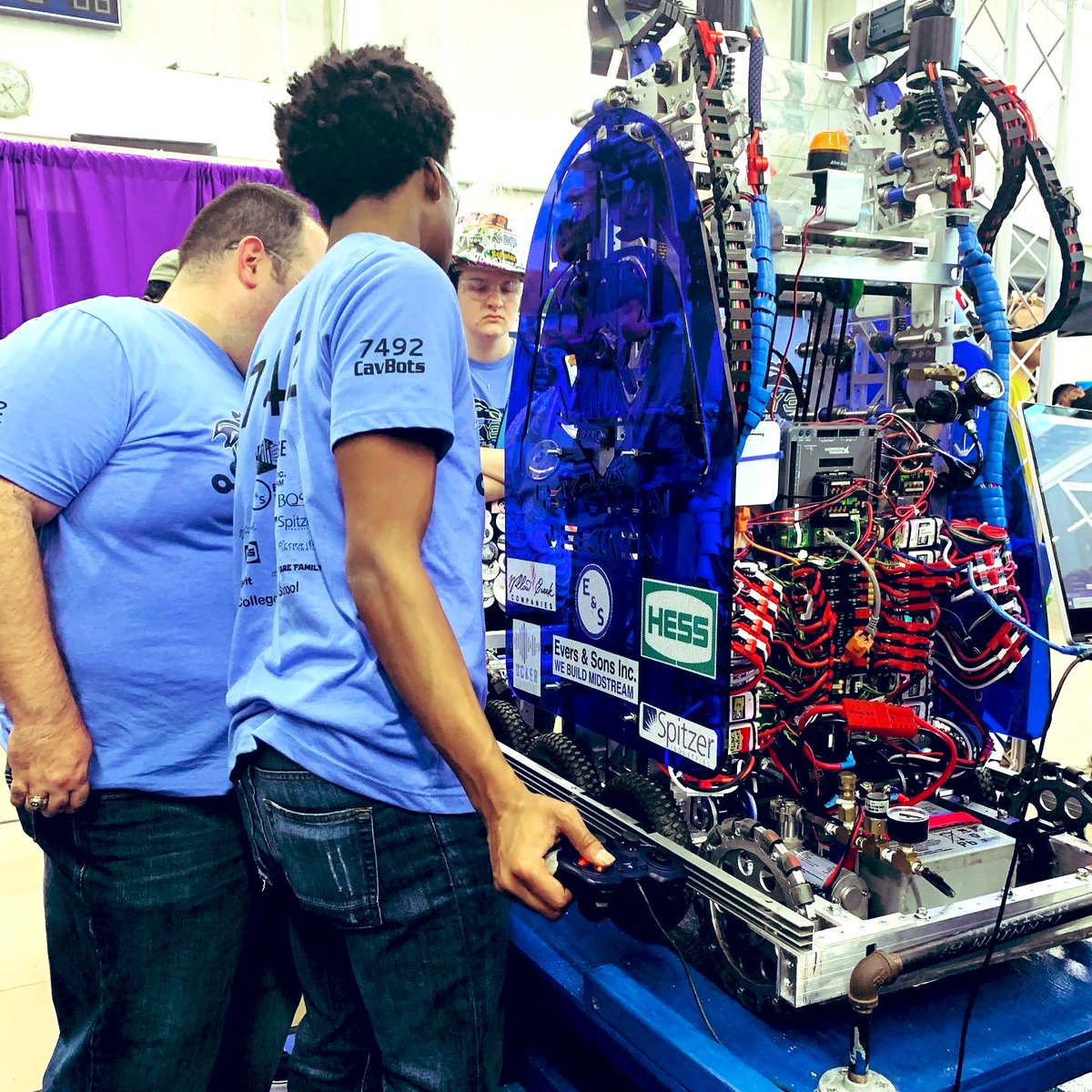 WindhamKacie's tweet photo. Enjoying our time at #INFINITERECHARGE at Del Rio HS! Currently ranked 2nd! #FRCTeams #FIRSTinTexas #CavBots #7492 https://t.co/GqFIODrZxE