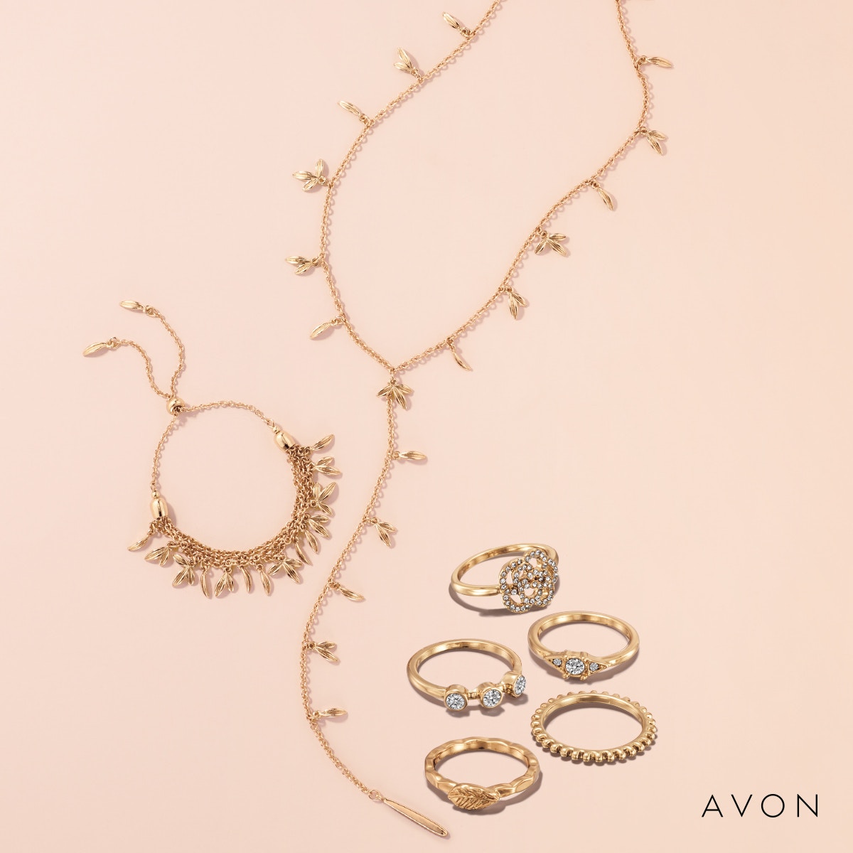 JenniferBeahan's tweet photo. Refresh your look with designs that dazzle! https://t.co/T2W7RiONyy https://t.co/k2Kheoss5Z