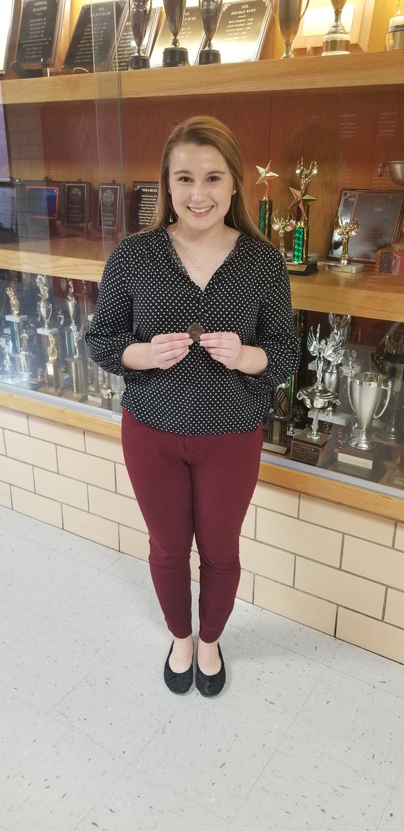 SaderSpeech's tweet photo. Audrey Ickes finishes 7th in Prose! What a season! #SaderStrong @heliascatholic https://t.co/qmYM3a9HwC