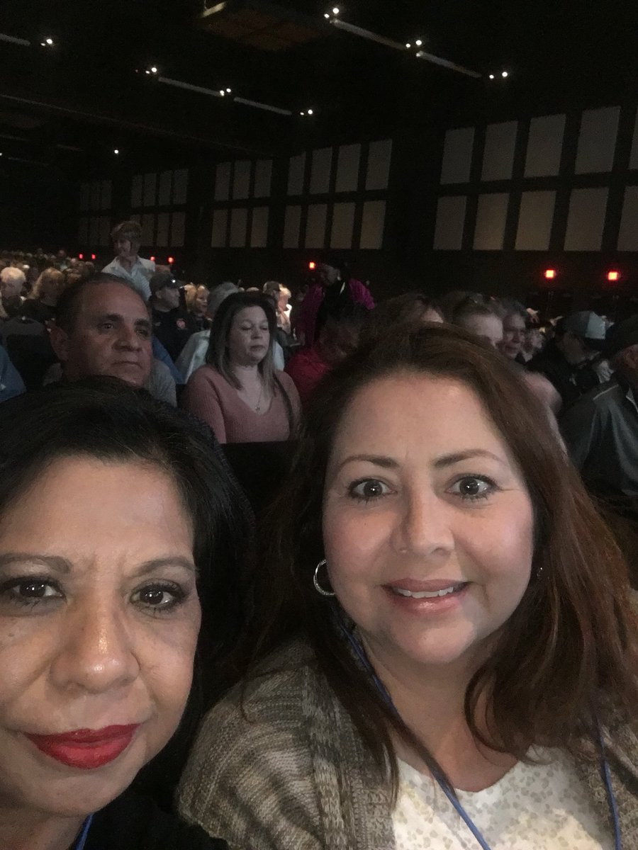 gonzo3mel's tweet photo. #WinStarLive https://t.co/YbwpEno2QB