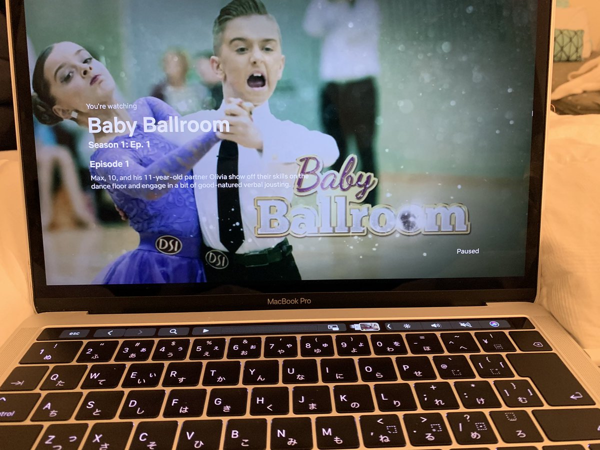 Netflixのおすすめで出てきた Baby Ballgroom❤️

イギリスのダンススクールを追求したドキュメンタリーだけど競技ダンスやってるなら「あぁぁわかるわぁ」ってシーンいっぱいあるし1日で4エピソードも見ちゃった💦