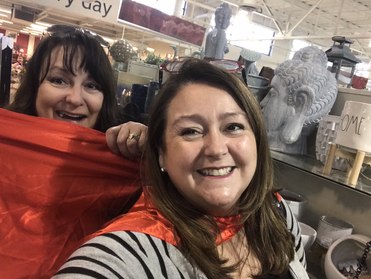 My sister, Pam, was the first person to donate showing her support for #CapesForKids. We both have a special place in our hearts for @HBKidsHospital. Here we are out for a shop today. Still rocking my shiny red cape everywhere I go!