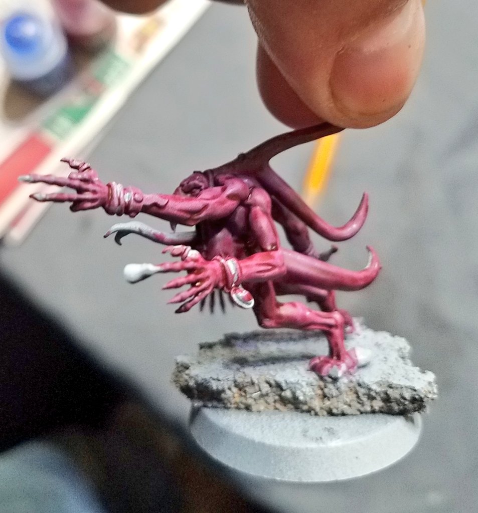 ODTGaming's tweet photo. #constrast paint working on #tzeentch #volupuspink and #tallasarblue worked well for pink and blue horrors #AoS #ageofsigmar #paintingwarhammer #aospaintcomp #warhammer #hobby300 https://t.co/HCSvNKtT35