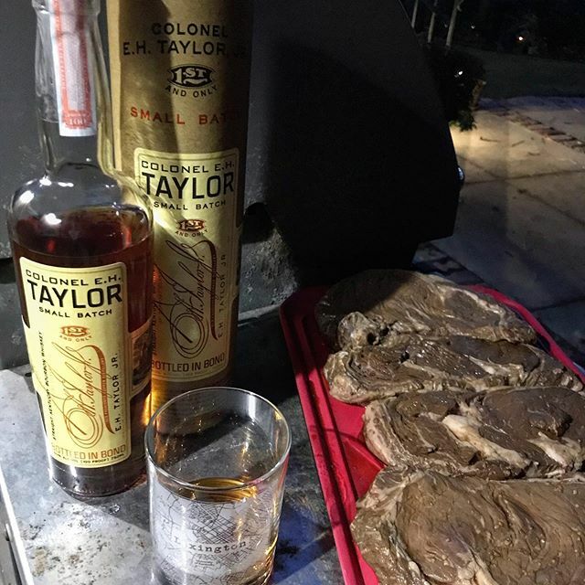 BourbonNut's tweet photo. If you need a supper standing by the grill (or actually anywhere); EH Taylor small batch won’t disappoint #ehtaylor #ehtaylorsmallbatch #bourbon #ribeye https://t.co/1F3uAU68CH https://t.co/U7o7IcN2VC