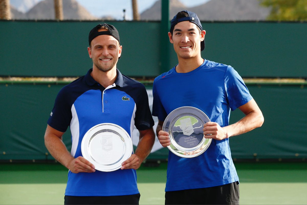 OracleChallngrs's tweet image. Denis Kudla and Thai-Son Kwiatkowski are your men&apos;s doubles champions 🏆

6-3, 2-6, 10-6 over compatriots Korda/Krueger caps off a great week for the duo! 🇺🇸

#RoadtoIndianWells
