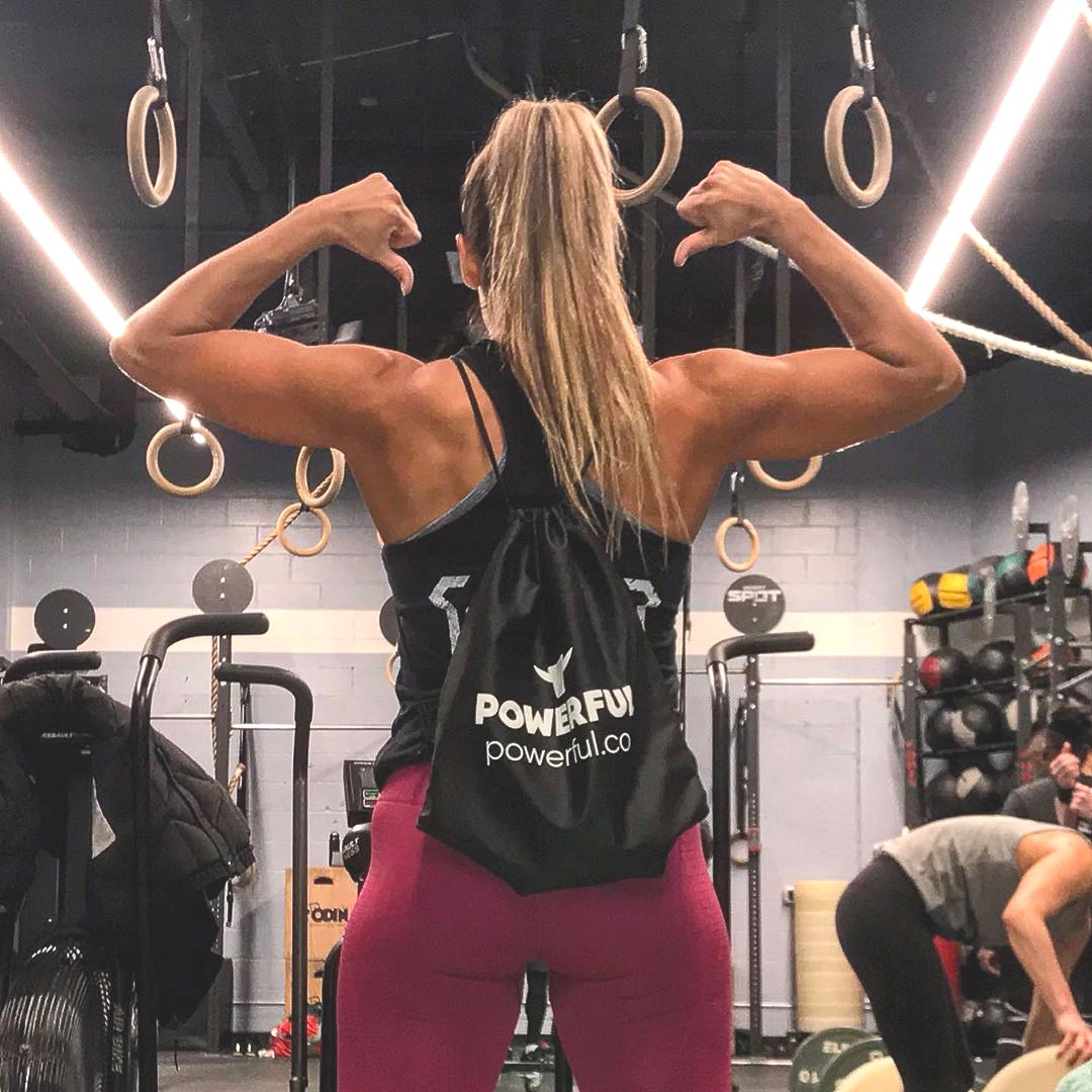 Go conquer your next #adventure! 💪 Insane views and a few of our protein-packed snacks are all you need to experience the true #power of #nature. 📸  @ irontwins_fitness #PowerfulFoods powerful.co