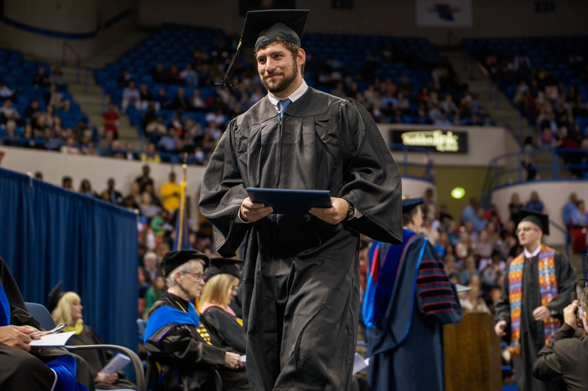 LATech's tweet photo. Ready to change the world. 

Congrats to the newest group of Louisiana Tech alumni! 🎓

#ForeverLoyal https://t.co/R1De6R07Gy