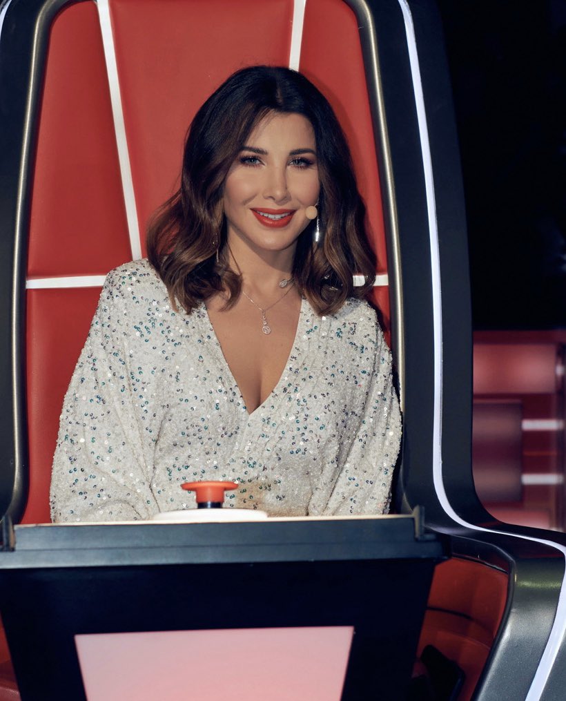 NancyAjramLbNew's tweet photo. @NancyAjram #ALBIYAALBI #n10 #n9 #JudgeNancy #nancyajram #hassabeek #TheVoiceKids #MBCTheVoiceKids #mbc #TeamNancy #nancy10 #nancy9 #BadnaNwaleeElJaw #NancyAjramLebanonNew #NancyAjramLbNew
#ูุงูุณู_ุนุฌุฑู
#ุฐุง_ูููุณ_ููุฏุฒ #ูุฑูู_ูุงูุณู #ุญุงุณุฉ_ุจูู #ุนุงูู
_ูุงูุณู #ุจุฏูุง_ูููุน_ุงูุฌู #ููุจู_ูุง_ููุจู https://t.co/GRj0F9tZmE