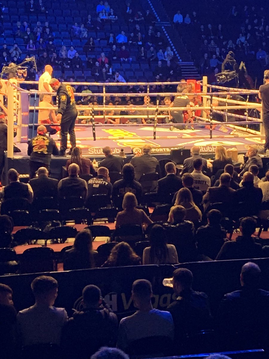 DazMarsh3's tweet photo. Big thanks to @MatchroomBoxing @StreetGames for sorting us out with tickets for the #QuiggCarroll @ShaneEccles https://t.co/ljWSFhz4zr