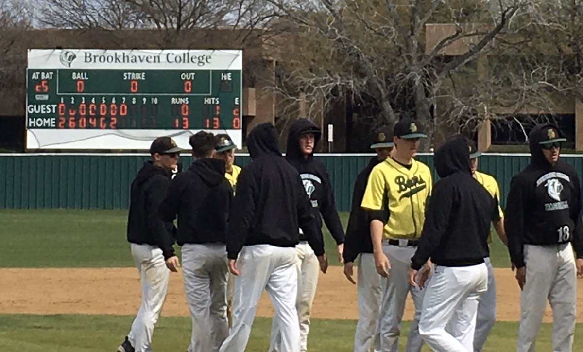 Dallas College Brookhaven Campus Athletics on X: The happy totals and  handshake line as @brookhaven @haven_baseball completes the sweep with a 7  inning, 13-0 run rule win. @DrewAcierni pitches 6 innings on