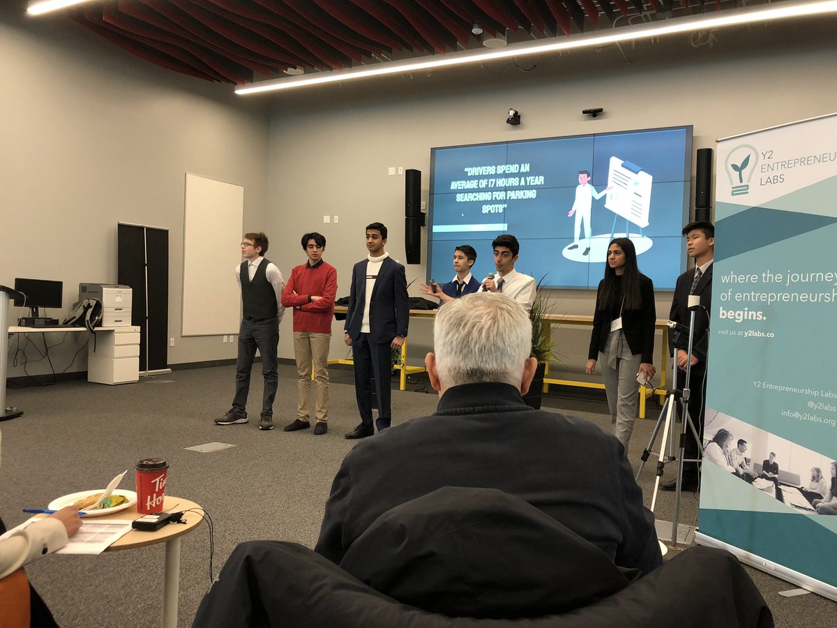 y2labs's tweet photo. Some images of the #pitches from the #Y2Conf participants at @SenecaCollege @SenecaInnovate #HELIX https://t.co/tn41aSn8oA