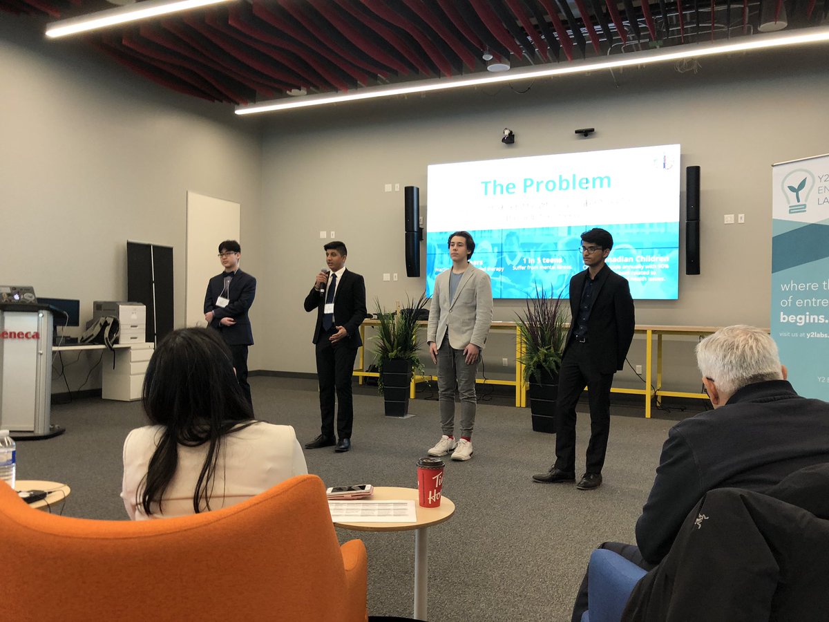 y2labs's tweet photo. Some images of the #pitches from the #Y2Conf participants at @SenecaCollege @SenecaInnovate #HELIX https://t.co/tn41aSn8oA