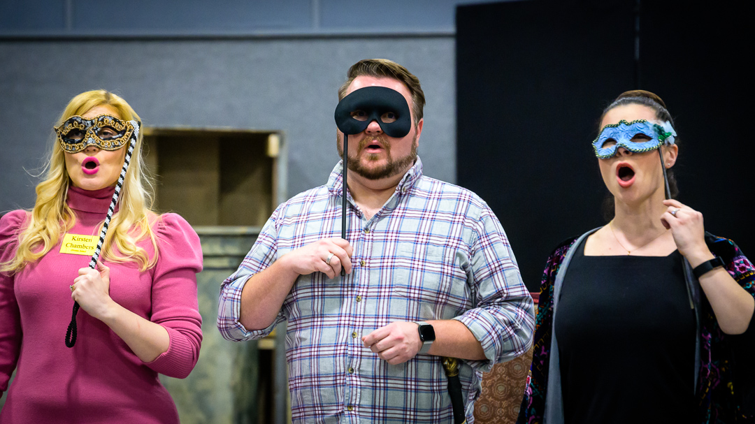 IndyOpera's tweet image. What an incredible rehearsal for Don Giovanni last night! The cast &amp;amp; crew are phenomenal &amp;amp; the excitement for the show is palpable.
Just 2 wks until the curtain goes up! Tickets start at $35. 
ow.ly/okNh50yFInt
Photo: Roger Manning
#indyopera cc: @Ben_Werley @SopranoDonata