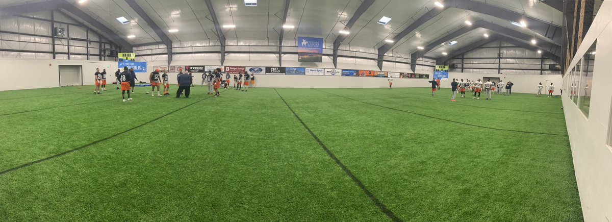 SpokaneShock's tweet photo. Day 1 #SpokaneShock #Shock #GoIFL #IFL https://t.co/NjVICNukss