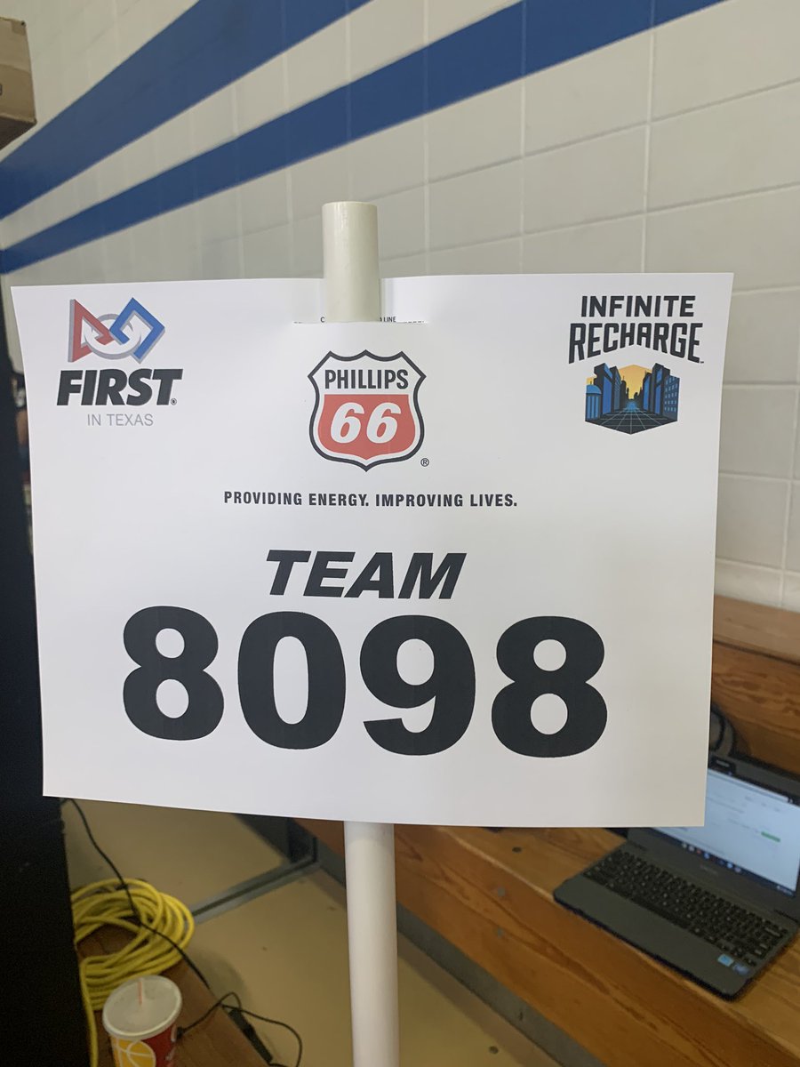 Wildkat_Robo_HS's tweet photo. Robot was not ready, so came down to Channelview to learn and get help - 3 Sts, 2 adults. #Surprise! You will be competing today and tomorrow. Thx to @ #324Chips and #231HighVoltageRobacca for helping us get a field ready robot today. #ROOKIES @FRCTeams #InfiniteRecharge @FRC324 https://t.co/yJ1fV77oUd