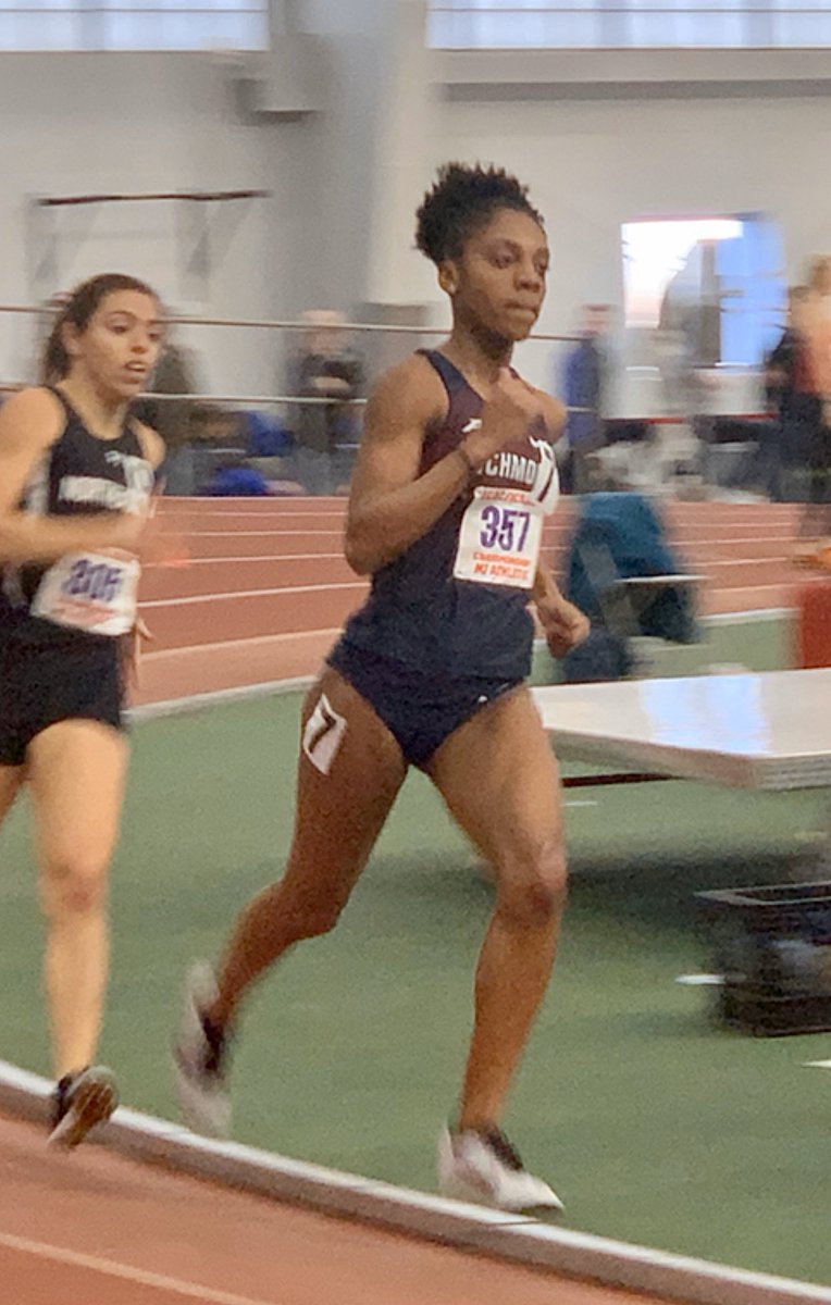 RichmondXCTF's tweet image. ECAC 800M |  A season best for Kendra Smither who places 5th (2:12.21) in section 1... #goSpiders #spidersxctf #oneRichmond #indoortrack