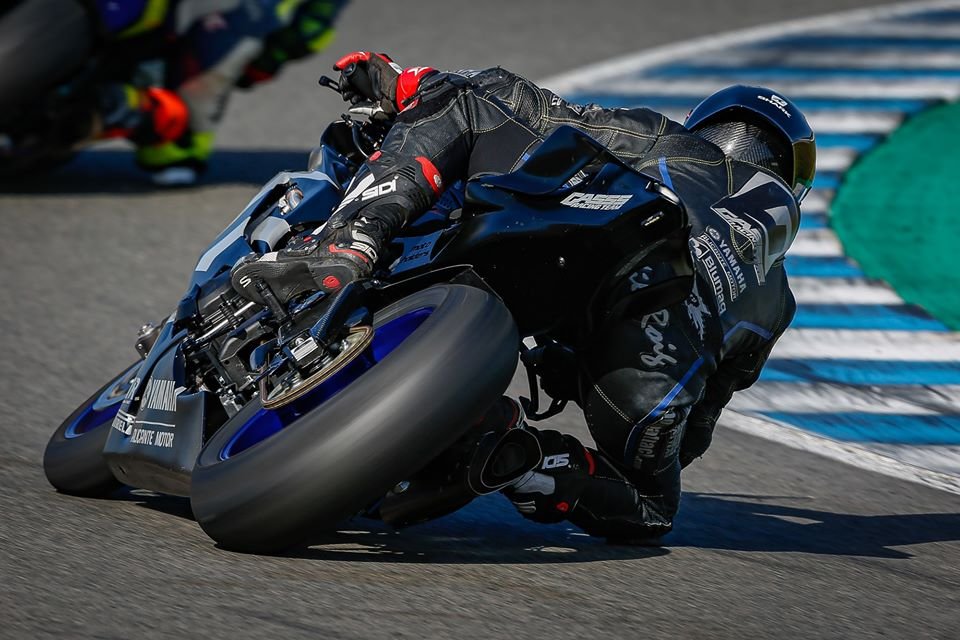 GasssRacingTeam's tweet photo. Parece ser que la adaptación de la categoría 300 a la #Open600 no ha sido un obstáculo para que @Nil_Roig_48 haya conseguido unos fantásticos tiempos en los cronometrados👌⏱🏁🏍
🎙"Hoy ha sido un día muy positivo y mañana en carrera vamos a intentar mejorarlo⏫"
📸 @PixMotorr https://t.co/sxaNkWCSAm