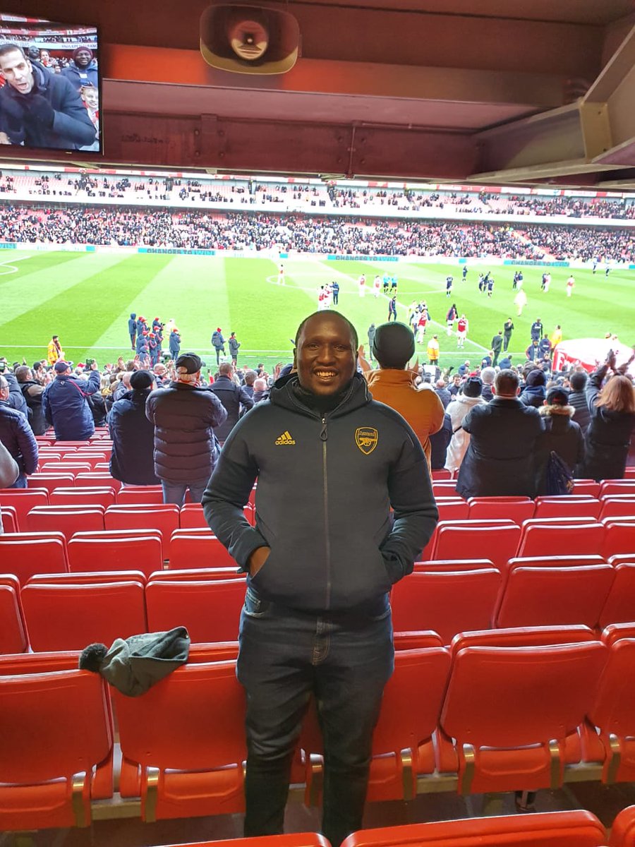 #COYG 
Always a pleasure to watch <a href="/Arsenal/">Arsenal</a> do their thing.
Thank you <a href="/LacazetteAlex/">Alexandre Lacazette</a> .