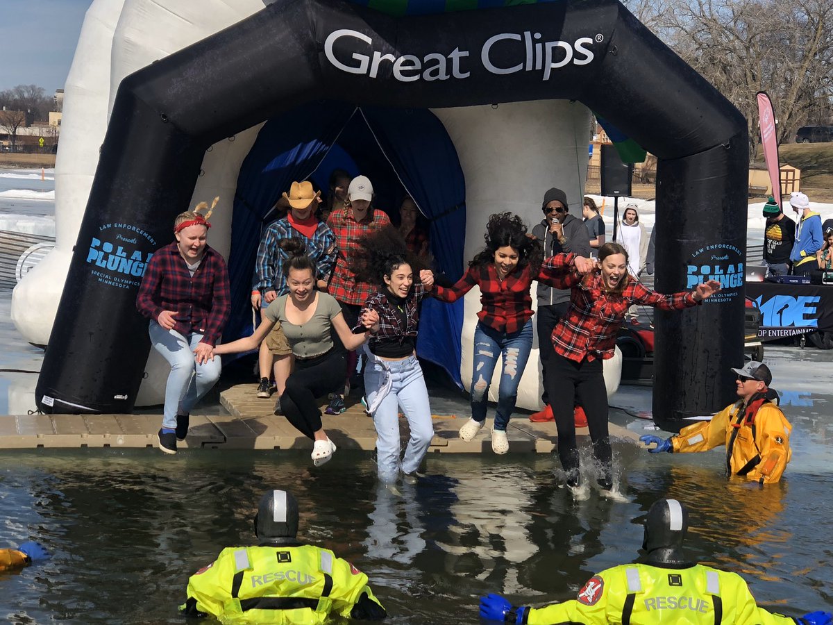 montiunified's tweet photo. Way to go Monticello Unified club at the Polar Plunge! Not only did they jump in the freezing lake but also raised $2,900 for special Olympics! 
#montified, #liveunified
@montimagic 
@ISD882 https://t.co/xoDEdMyekf