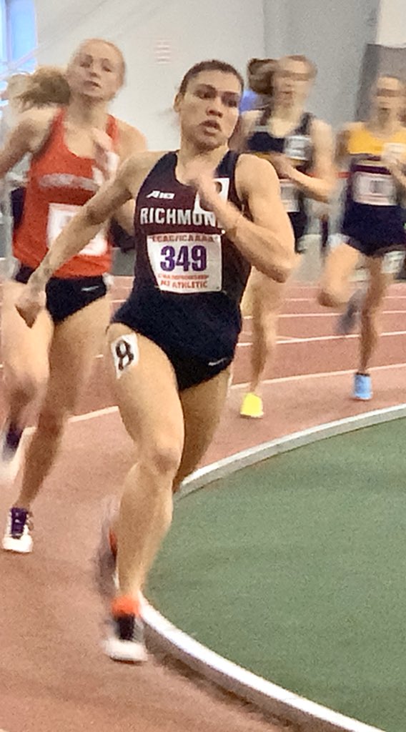 RichmondXCTF's tweet image. ECAC 800M PRELIM | Maria Acosta wins section 2 leading wire-to-wire running a season best 2:08.23 to advance to the final. FR Kate McAndrew places 5th running a college best (2:12.29). #goSpiders #spidersxctf #oneRichmond #indoortrack