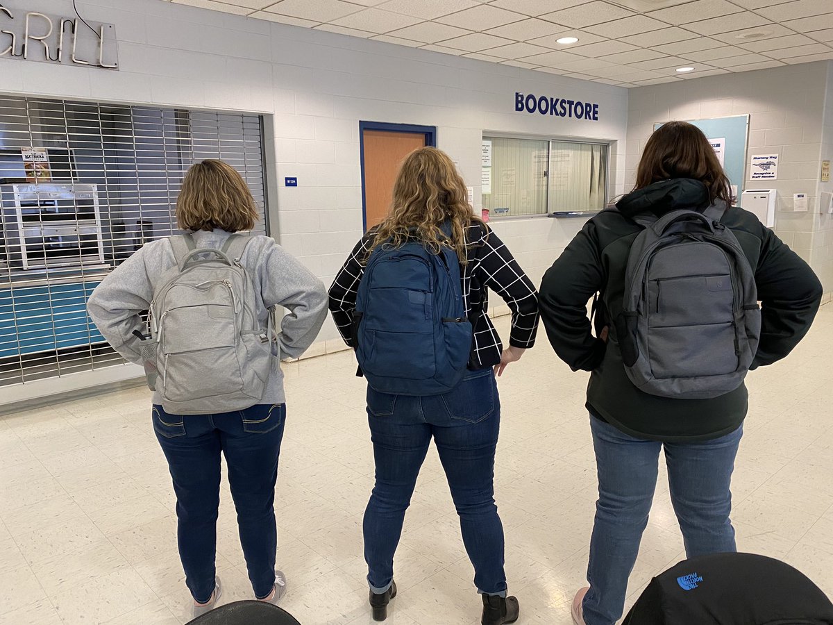 Coaches buttercup, blossom and bubbles.