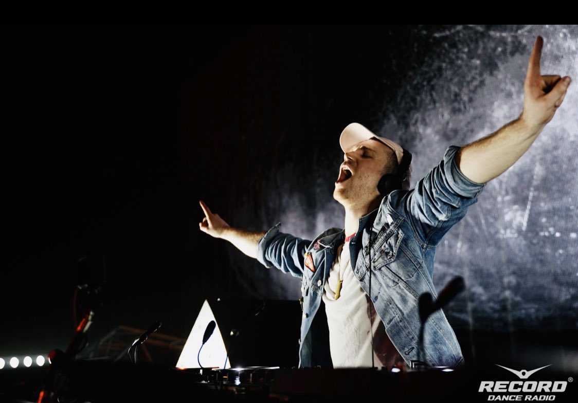 Evil Concussion tweet media