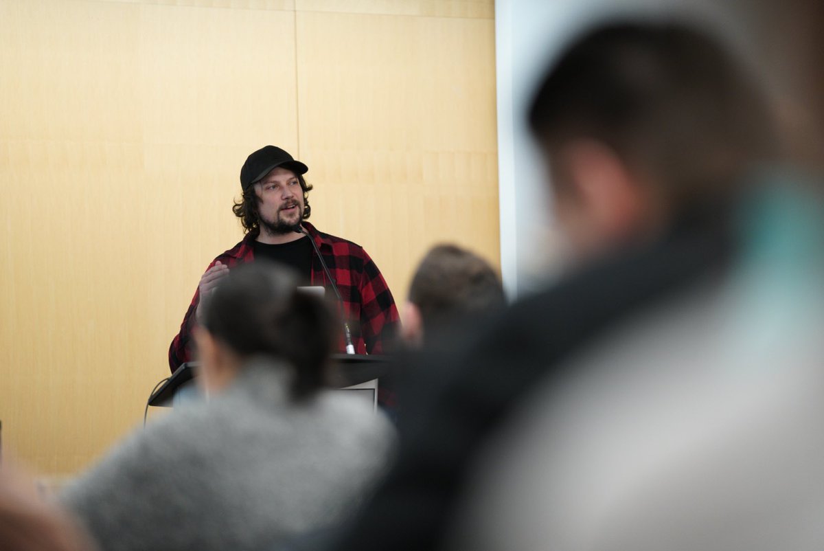 EdmontonUnltd's tweet photo. David Ferris from @GetJobber says prioritization isn’t just about making the right decision, it’s about:
1) Process
2) Data over opinions
#LifeofAProductManager #StudentDevCon https://t.co/E1vJefBErs
