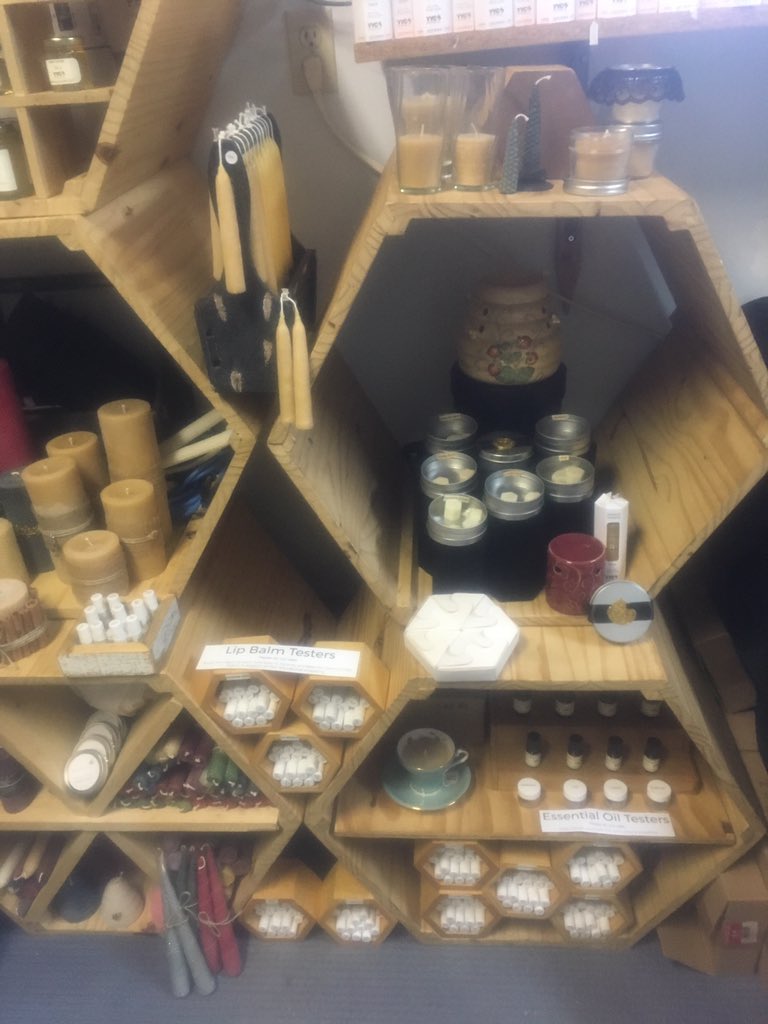 NaturalLeader's tweet image. Still time to drop by @yycwax open house today tea candles &amp;amp; lots more #Yycwax #yycarts #yycwhatson