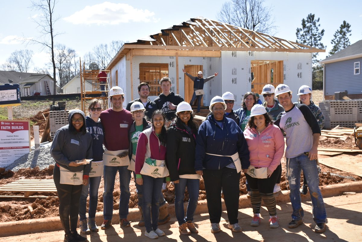 alumni_cghsnc's tweet photo. This happened today: Gibbons Alumni spent a Saturday morning building a home for a deserving family. #GibbonsGreateful for alumni who give back.
Thank you Gary Meyerl '82 @outreach_cghsnc and @HabitatWake for making this possible.
#FaithServiceLeadership https://t.co/40JN7fgIyg