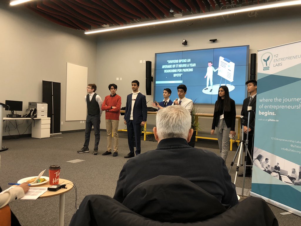 Dudley_CL's tweet photo. Day 2 of @y2labs ends with the audience hearing amazing, innovative new business ideas that were developed over the two days from the high school students who attended the event @SenecaCollege.  Congrats to all @YRDSB @PathwaysYCDSB @tdsb @SenecaInnovate #SenecaHELIX @Lucas_Chang https://t.co/ShGWhvNK2c