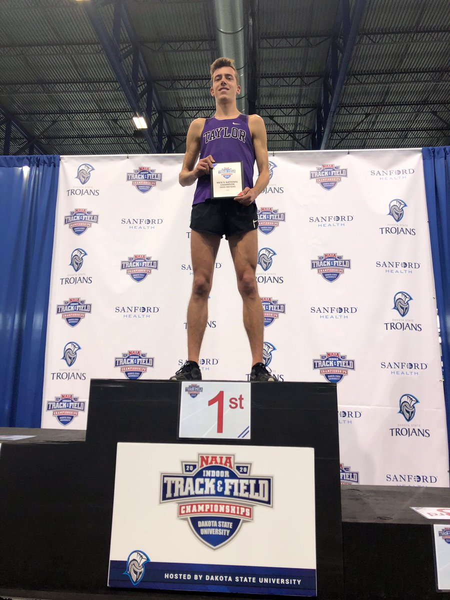 TaylorXCTF's tweet photo. 🏆NATIONAL CHAMPION🏆

Josh Roth takes first place🥇in the men’s 3,000m with a time of 8:25.70! https://t.co/WfuksB6vaP