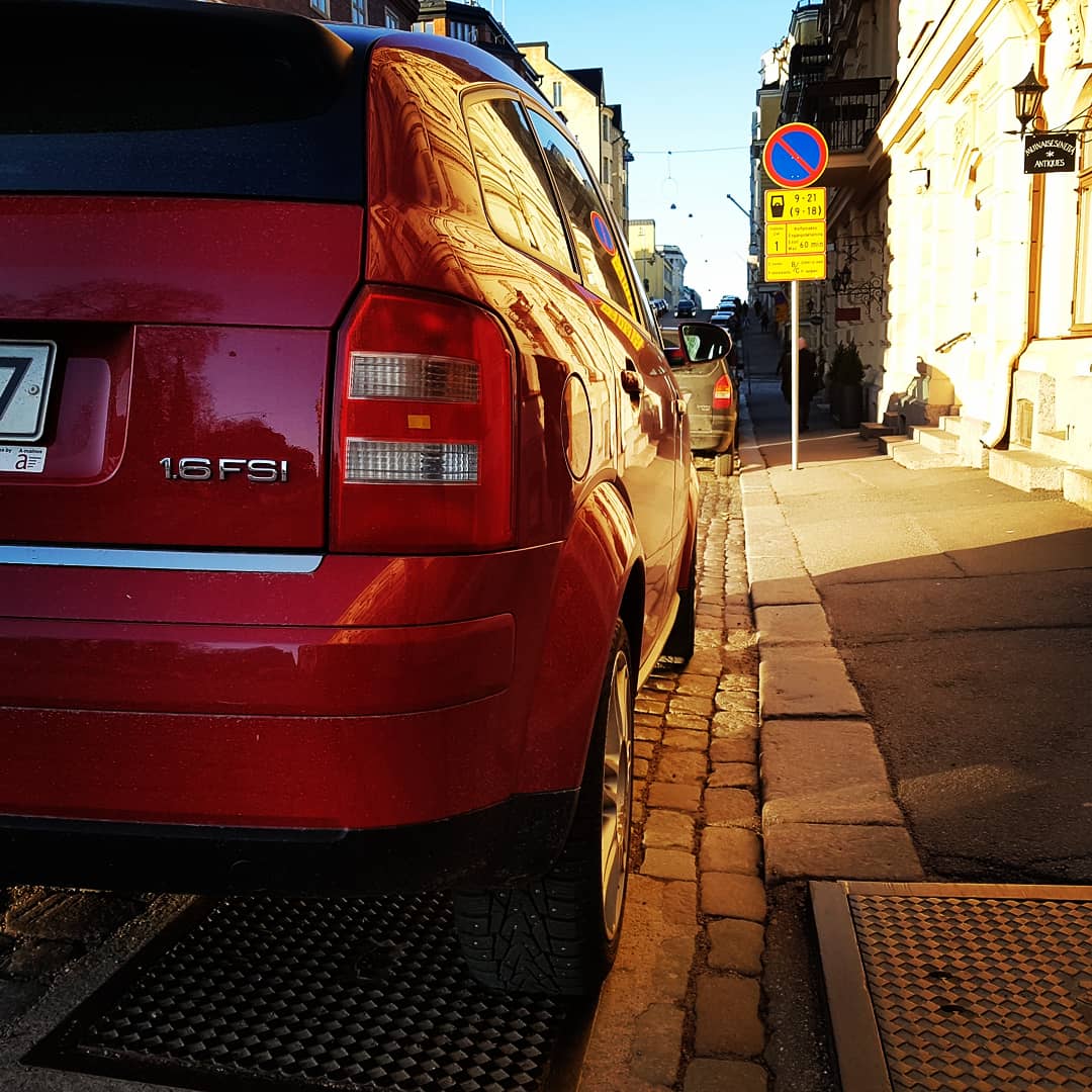 LT_Wilkinson's tweet photo. Ultra lightweight @Audi A2 "Retro" Track Edition spotted in Finland. You saw it here first. #FakeCarbonFibre https://t.co/3rHRmtiXmp