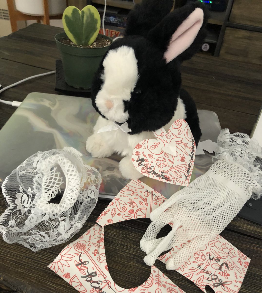 ສະຫາຍ ສຸວິ 🇱🇦🇵🇸‧₊˚ ✮⋆˙ tweet media