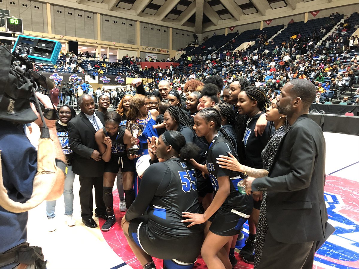 TezzTalks's tweet image. Westlake girls basketball hit us with a 3-peat today. Congrats! #hoopin #ballin 🏀