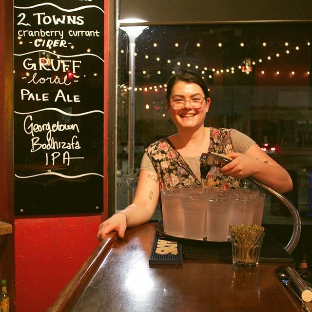 Don't forget to hydrate!

#bayouonbay #drinkup #h20 ift.tt/2wDateK