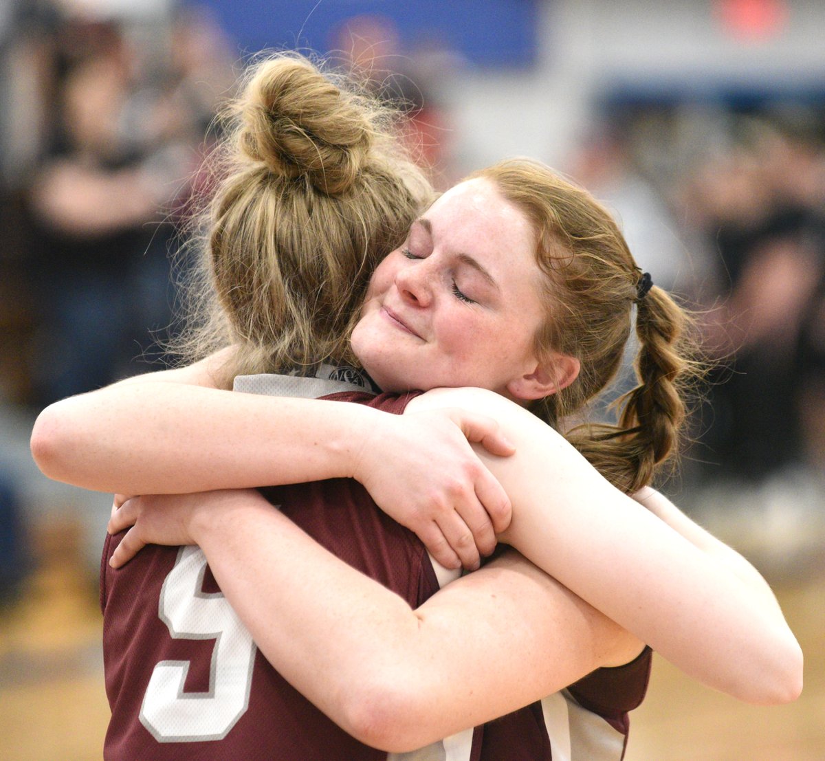 jhoeck's tweet photo. Final game for Crofton's four seniors: Elyssa Tramp, Alexis Arens, Ryah Ostermeyer and Keirra Vornhagen

Coach Aaron Losing — "We talked to the kids last night and this morning about, 'Lets show up and make sure we play this game for the seniors, and lay it out on the line." https://t.co/19p8Cg11OG