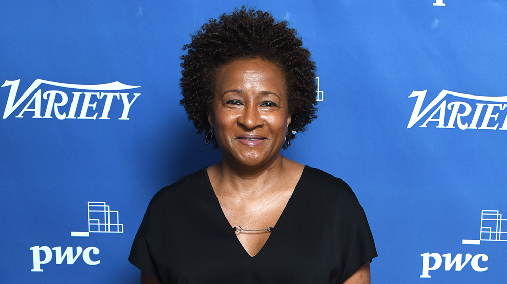 TelefilmSpoiler's tweet image. OGGI FACCIAMO GLI AUGURI A... 🥳🎉🍾🎂

houseoftelefilm.forumfree.it/?t=77409355

Francesca Rettondini
Maxim Roy
Wanda Sykes
Donna Murphy

#FrancescaRettondini #MaximRoy #WandaSykes #DonnaMurphy
#HappyBirthday #BuonCompleanno #7marzo 

@MaximRoyreal @iamwandasykes @DMurphyOfficial