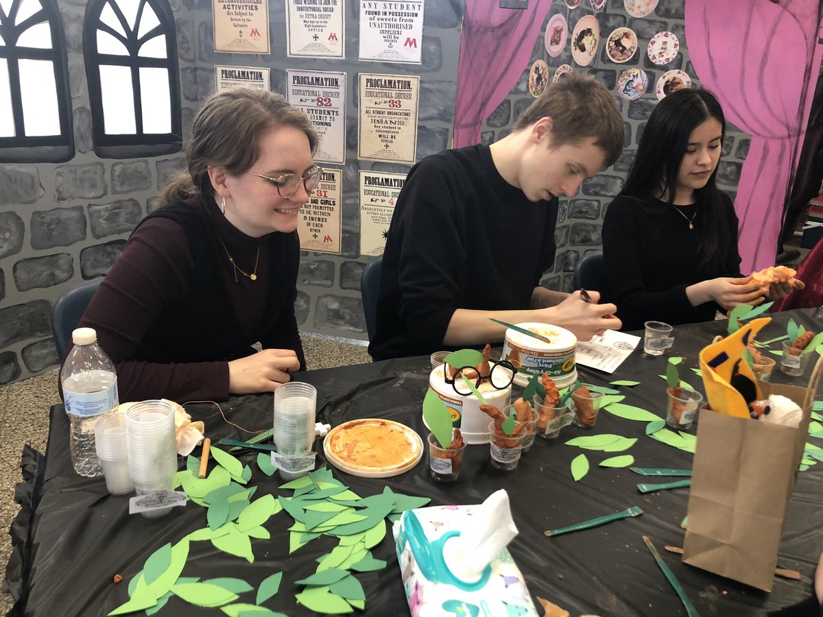 Hogwarts in Collingswood! What a celebration! Once a Zane North Star, always a Zane North Star! Some of the many high school helpers from today’s amazing event!  <a href="/Colls_ZaneNorth/">Mr. Santo</a> #collsedu <a href="/mrskinklerzane/">Ingrid Kinkler</a> <a href="/kellerzanek/">Mrs. Keller</a> <a href="/Colls_HS/">Collingswood High School</a> <a href="/CollsArt/">Lisa Winkler</a>