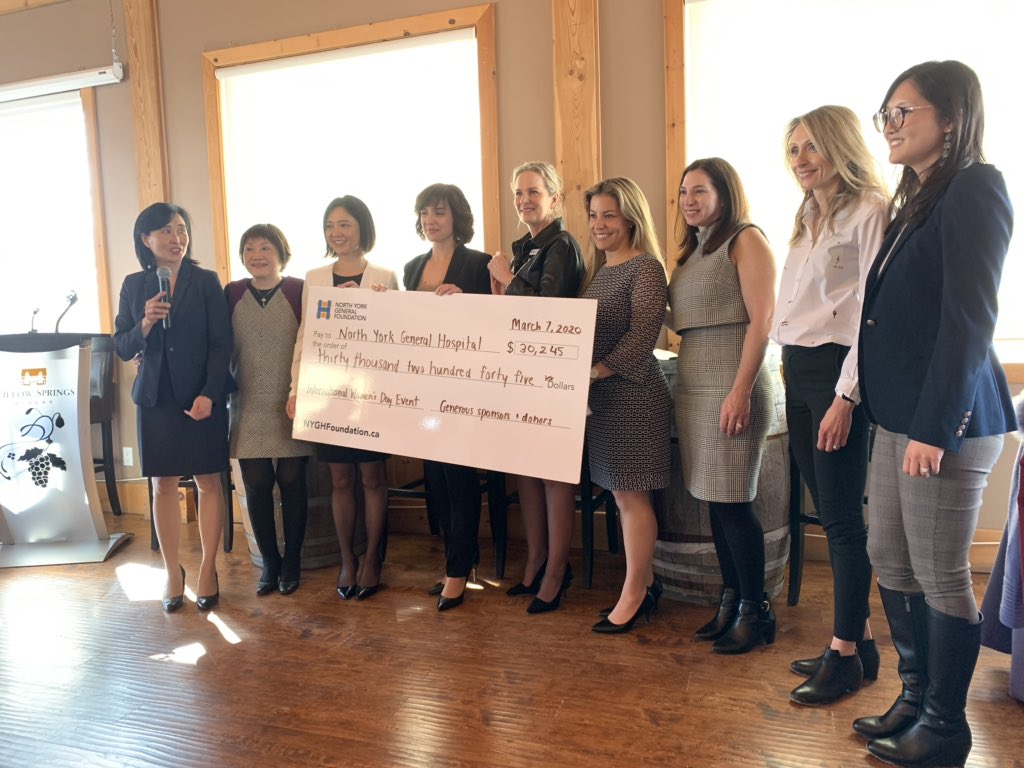 CynthiaWongCRE's tweet photo. #IWD2020 #WillowSpringWinery #NorthYorkGeneralHospital #mentalhealth #physicalhealth #financialhealth @RBC #fundraising #wellness #π€ #π¨π¦ #π· https://t.co/YJ3tWdiL5t