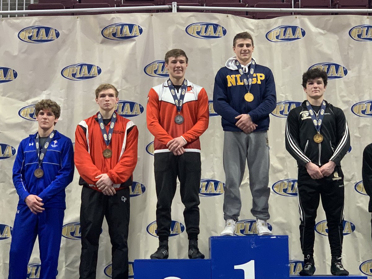 Dores_Athletics's tweet photo. Congratulations Thayne Lawrence! Runner Up in the PIAA Tournament! So proud of you and all your accomplishments!
#FrazierPride #GoDores
@NationFrazier @frazier_hs @FSDFrazier https://t.co/IcihFyzPWG