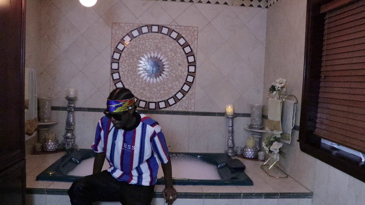 K_I_D508's tweet image. #EatItUp #Studio24Ent #ZoeKong #RSRS #CantStopWontStop #🌎🌍🌏 #MuxicYouPrayFor #HBGB #WaveOfTheCentury