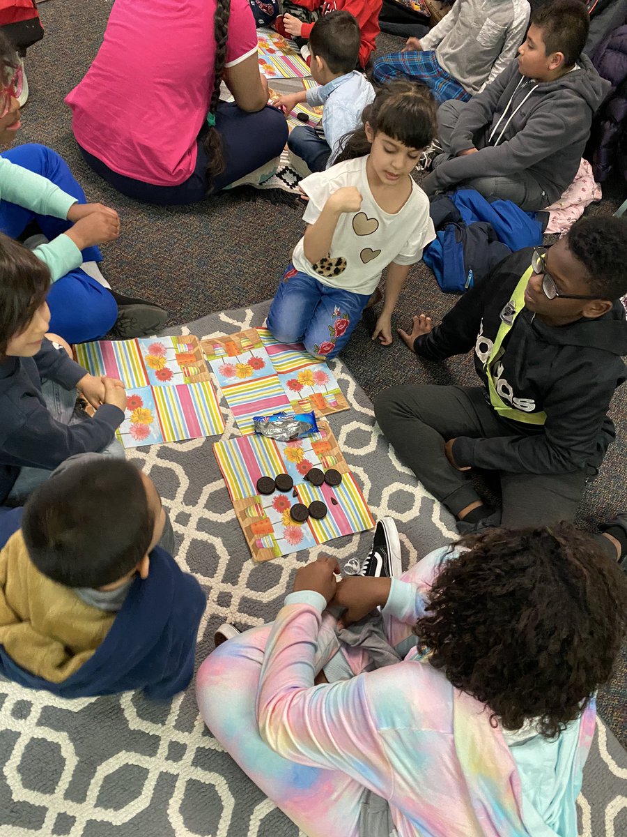 TravelinReaders's tweet photo. We got a chance to visit our Kindergarten buddies yesterday. They showed how to fair share. We even left with some sweet treats! Thanks Mrs. O’Donnell’s Class. 😊 https://t.co/ibcAjy4v4x