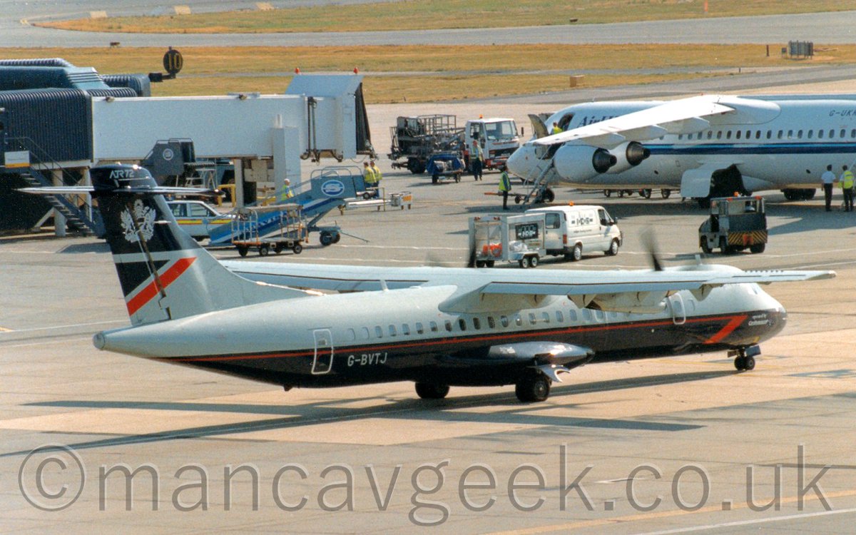 mancavgeek's tweet photo. Bonus Photo of the Day 2020-03-07.
G-BVTJ, ATR72-202, British Airways, operated by Cityflyer Express, at London Gatwick, some time after December 1994.
#avgeek #planespotting #potd #london #gatwick #lgw #egkk #atr72 #britishAirways #cityflyerExpress https://t.co/h0IxOiVJlz