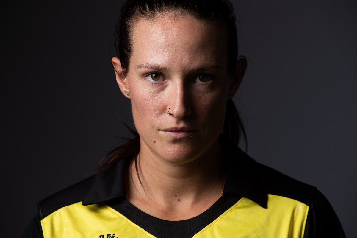 ACA_Players's tweet photo. Let’s do this. We’re with you, girls 💚💛

#FILLTHEMCG #T20WorldCup #IWD2020 https://t.co/NVA4fpHcgx