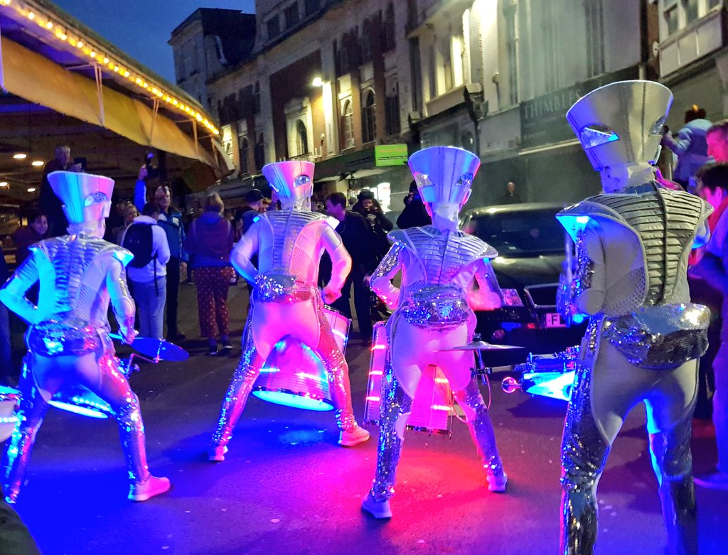 hemamistry03's tweet photo. Lots of fun tonight at #lightupleicester - well done to all those who made it happen! @_ArtReach @BIDLeicester @leicesterfest https://t.co/mPrHCi3mga
