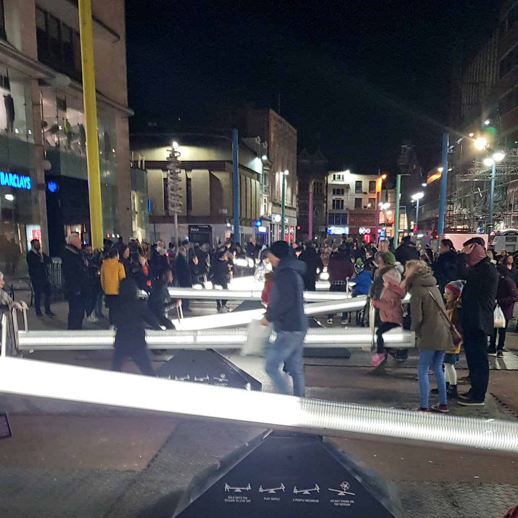 hemamistry03's tweet photo. Lots of fun tonight at #lightupleicester - well done to all those who made it happen! @_ArtReach @BIDLeicester @leicesterfest https://t.co/mPrHCi3mga