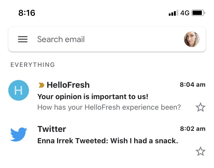 amelia_roselyn's tweet photo. Getting those important email updates @_kerrb https://t.co/5BneUK7qXr